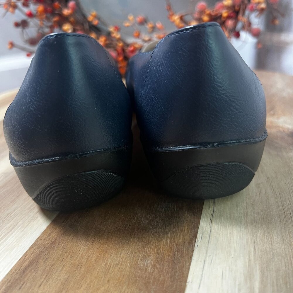 Life Stride Navy Flats - Picture 3 of 7
